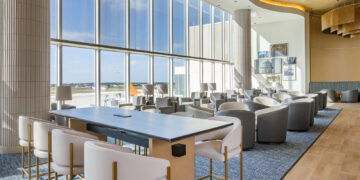 orlando airport lounges