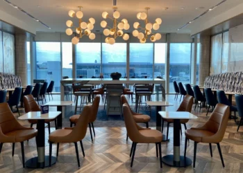 Charlotte Airport Lounges