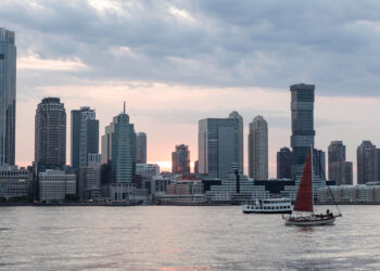 Top 10 Economic Trips