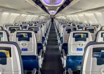 Is United Airlines Economy Class Good?