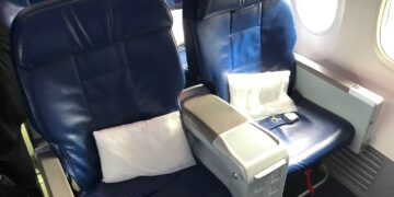 Is Sun Country Airlines First Class Good?