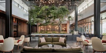 Yosemite Airport Lounge