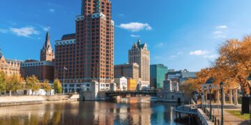 Hotels near Milwaukee Airport