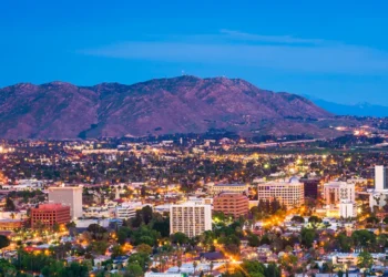Hotels near Riverside Airport