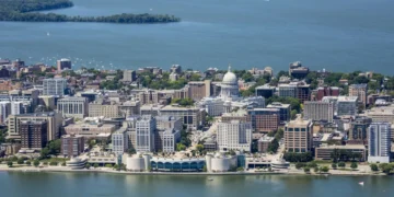 Hotels near Madison Airport