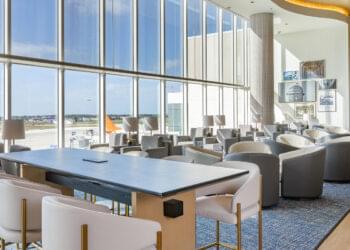 orlando airport lounges